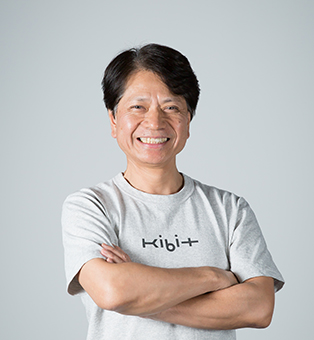 執行役員 / ビジネスソリューション本部 本部長 手塚 清二